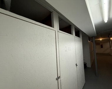 690 Marilyn Avenue - Photo Thumbnail 11