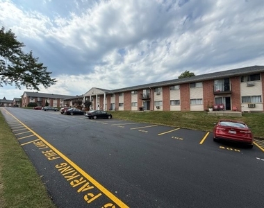 690 Marilyn Avenue - Photo Thumbnail 37