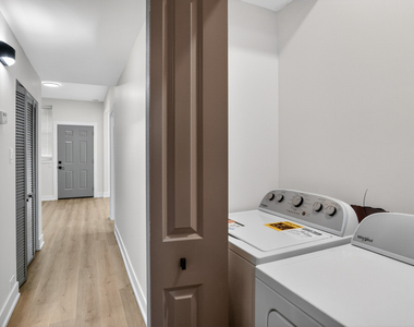 4622 S Calumet Avenue - Photo Thumbnail 25