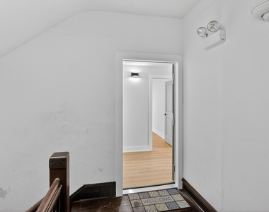 4622 S Calumet Avenue - Photo Thumbnail 28