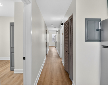 4622 S Calumet Avenue - Photo Thumbnail 27