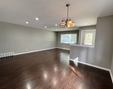205 W Euclid Avenue - Photo Thumbnail 4
