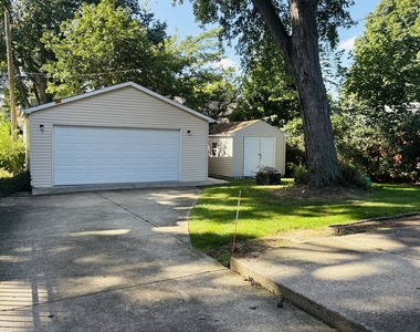 205 W Euclid Avenue - Photo Thumbnail 18