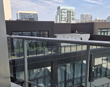 510 W Erie Street - Photo Thumbnail 5