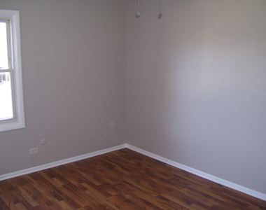 260 Juniper Lane - Photo Thumbnail 12