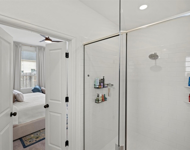 29003 Spicewood Valley Drive - Photo Thumbnail 16