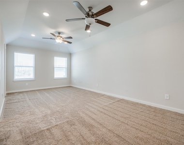 1539 Revolution Way - Photo Thumbnail 28