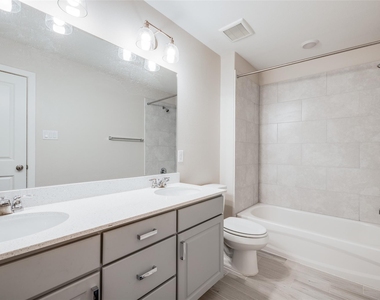 1539 Revolution Way - Photo Thumbnail 23