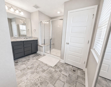 10719 Hidden Arrow Court - Photo Thumbnail 6