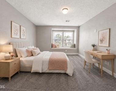 10719 Hidden Arrow Court - Photo Thumbnail 7