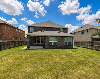 10719 Hidden Arrow Court - Photo Thumbnail 31