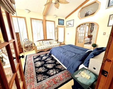114 5th Street - Photo Thumbnail 12