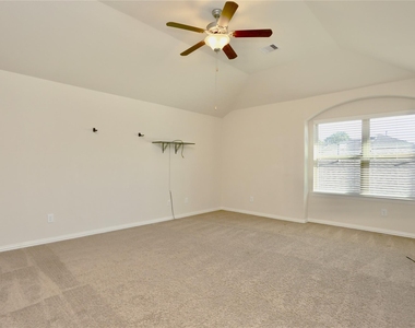 24339 Goodwin Drive - Photo Thumbnail 17