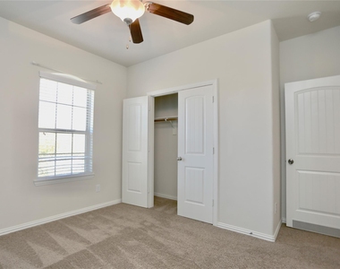 24339 Goodwin Drive - Photo Thumbnail 20