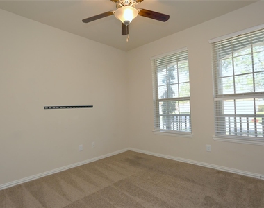 24339 Goodwin Drive - Photo Thumbnail 25