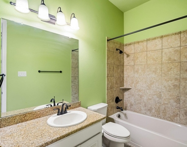 27730 Dalton Bluff Court - Photo Thumbnail 17