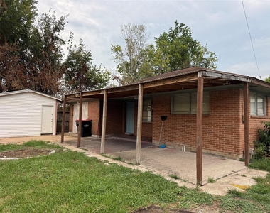 821 Cloverleaf Street - Photo Thumbnail 1