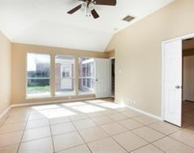 19115 Dawntreader Drive - Photo Thumbnail 12