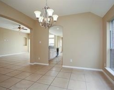 19115 Dawntreader Drive - Photo Thumbnail 11
