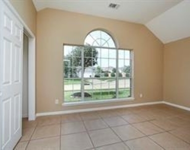 19115 Dawntreader Drive - Photo Thumbnail 16