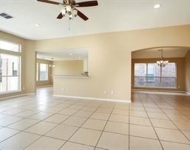 19115 Dawntreader Drive - Photo Thumbnail 4