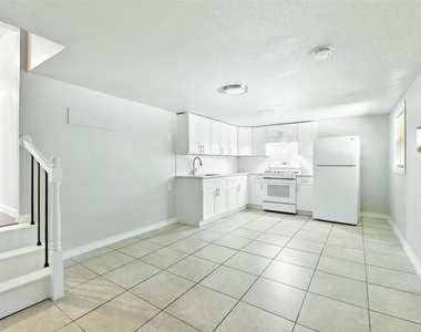 5017 Boicewood Street - Photo Thumbnail 6