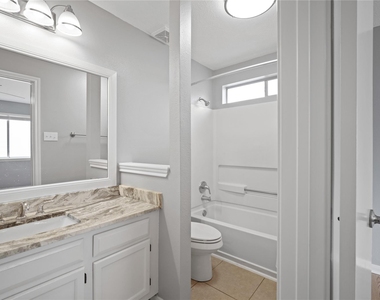 23418 Summer Pine Drive - Photo Thumbnail 13