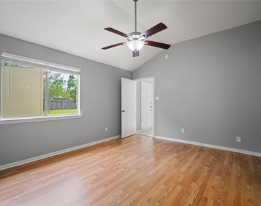 23418 Summer Pine Drive - Photo Thumbnail 12