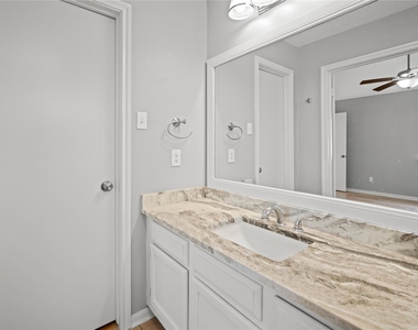 23418 Summer Pine Drive - Photo Thumbnail 14