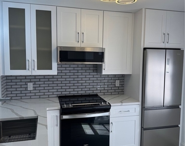 6300 S Pointe Boulevard - Photo Thumbnail 1