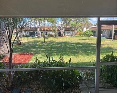 6300 S Pointe Boulevard - Photo Thumbnail 12