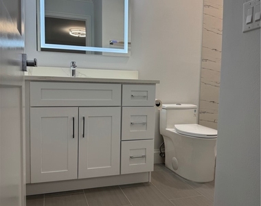 6300 S Pointe Boulevard - Photo Thumbnail 5