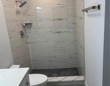 6300 S Pointe Boulevard - Photo Thumbnail 4