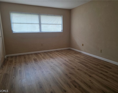 198 Joel Boulevard - Photo Thumbnail 12