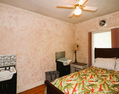 429 Main - Photo Thumbnail 16