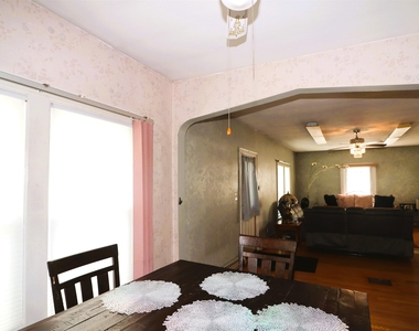 429 Main - Photo Thumbnail 7