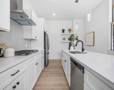 3103 Lelia Street - Photo Thumbnail 10