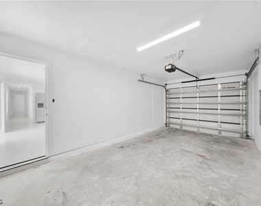 4987 Fairway Ct - Photo Thumbnail 13