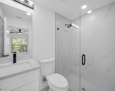 4984 Fairway Court - Photo Thumbnail 14