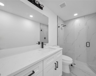 4984 Fairway Court - Photo Thumbnail 8