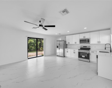 4984 Fairway Court - Photo Thumbnail 2