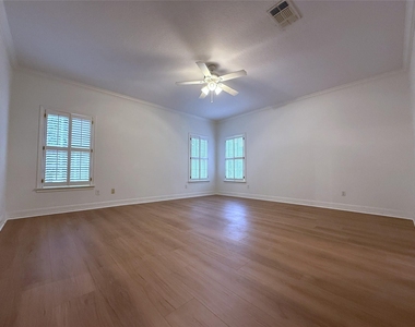 3024 Rice Boulevard - Photo Thumbnail 15