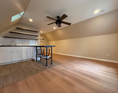 3024 Rice Boulevard - Photo Thumbnail 32