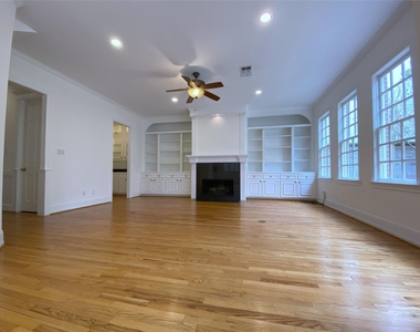 3024 Rice Boulevard - Photo Thumbnail 9