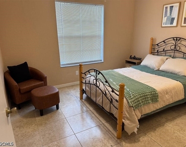 8313 Bernwood Cove Loop - Photo Thumbnail 5