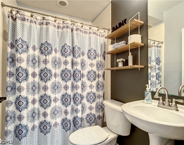 5430 Park Road - Photo Thumbnail 18