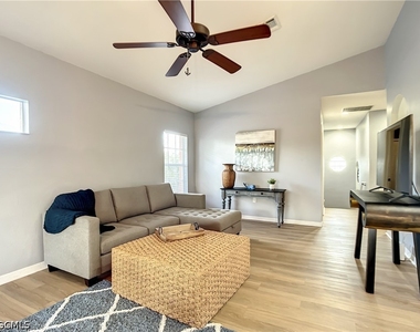 5430 Park Road - Photo Thumbnail 3