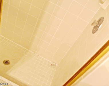 3834 Sw 16th Place - Photo Thumbnail 23