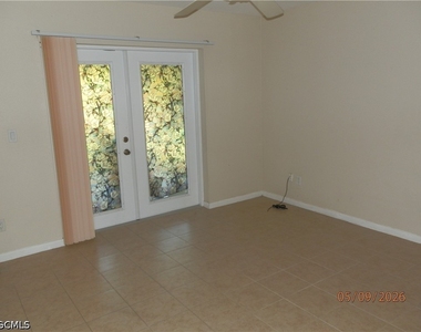 3834 Sw 16th Place - Photo Thumbnail 16