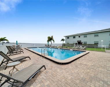 3338 N Key Drive - Photo Thumbnail 25